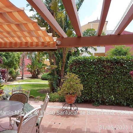 Apartamento BAJO CON TERRAZA. PISCINA y JARDIN COMUNITARIO Sanlúcar de Barrameda Exterior foto